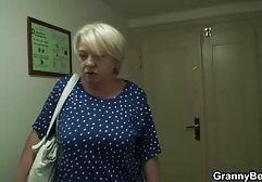他眨眼，户外，雷利，乔伊兰迪斯在开放中发挥出来 女同性恋免费电影