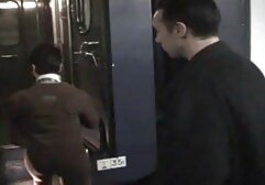 玩两个男人。 伊朗色情电影